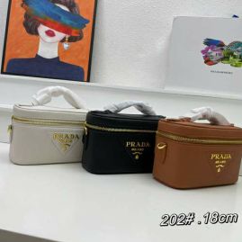 Picture of Prada Lady Handbags _SKUfw155082125fw